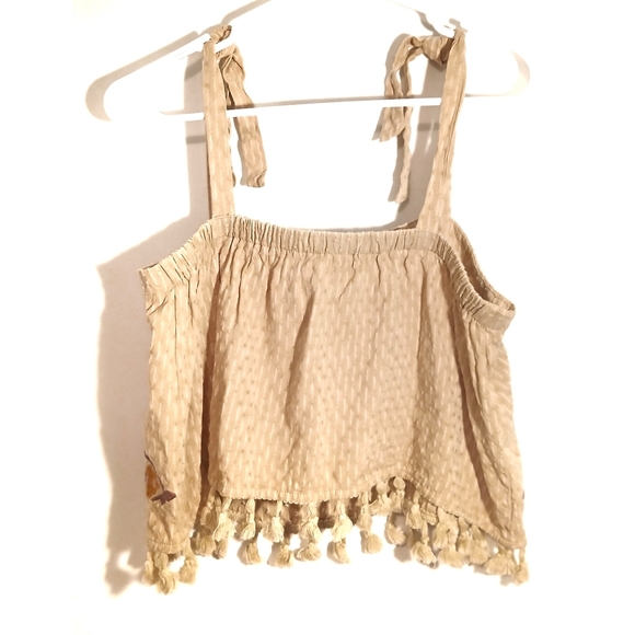 RUSTTYDUSTTY Southwestern Embroidered Tassel Crop Cami Top S - Picture 3 of 4